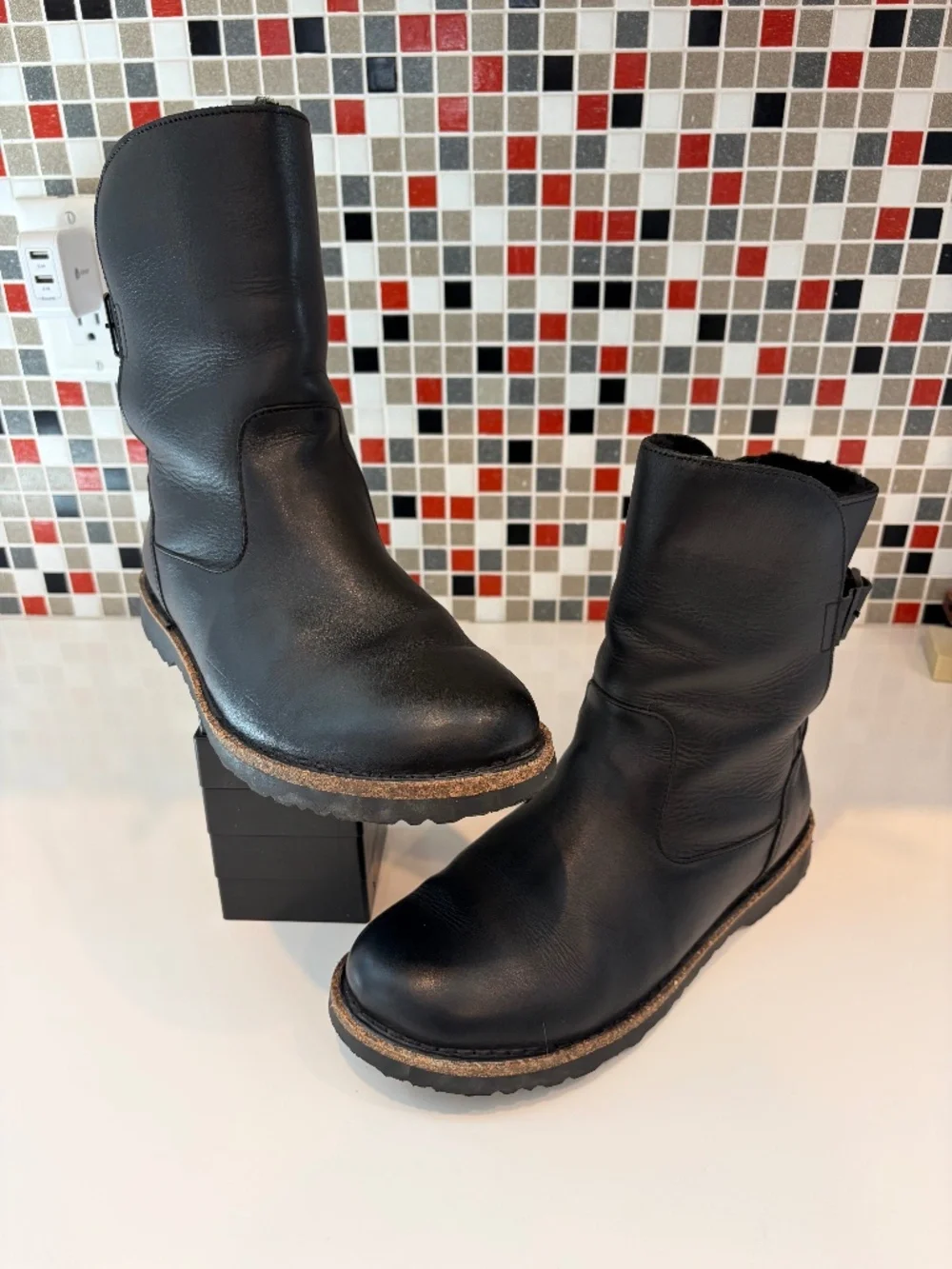 Birkenstock Uppsala Shearling Black Leather Boots - 40 EU (9 - 9.5 US)